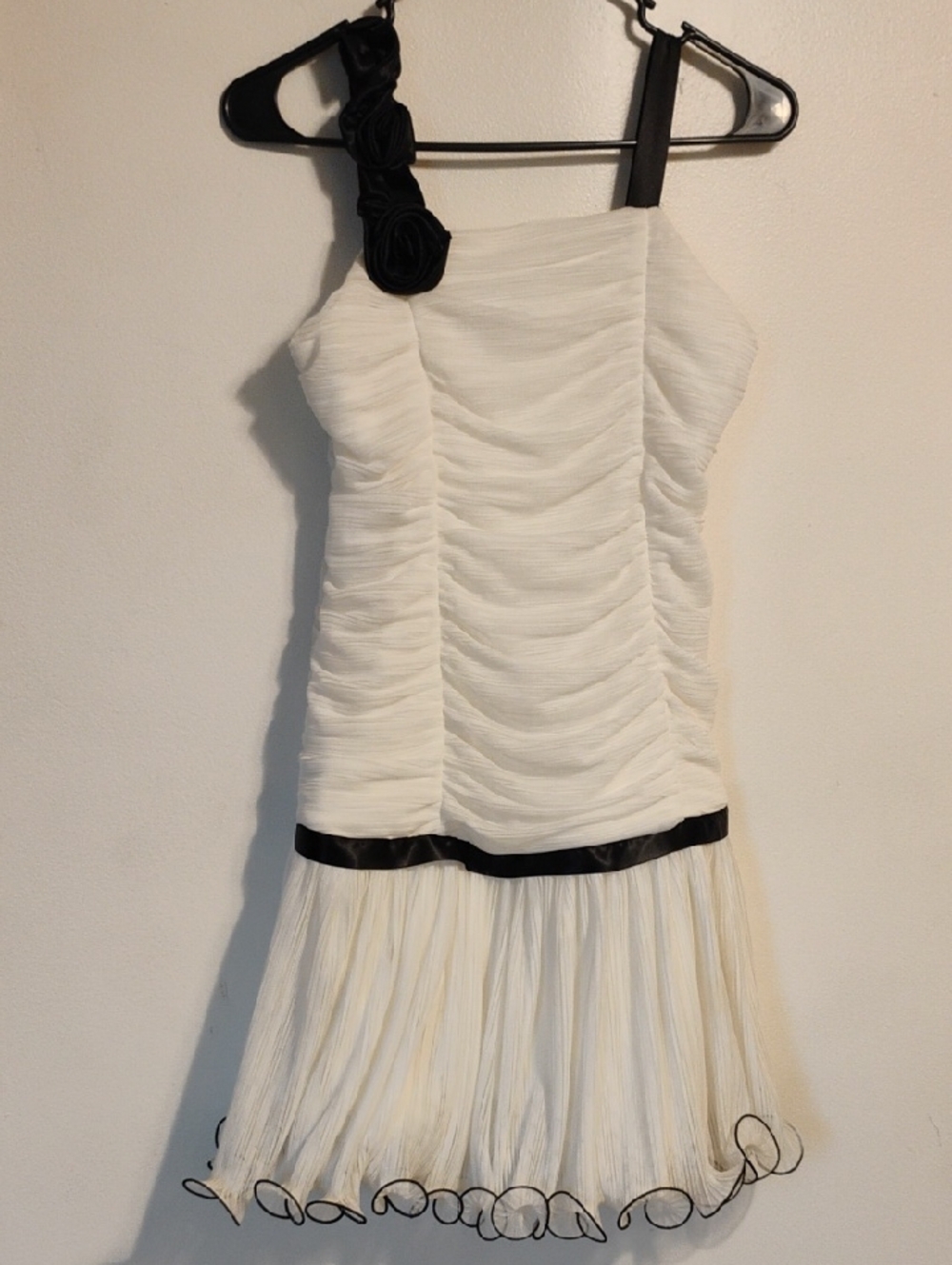 NWT Black & White Special Occasion Dress Girls Size 16 🤍🖤